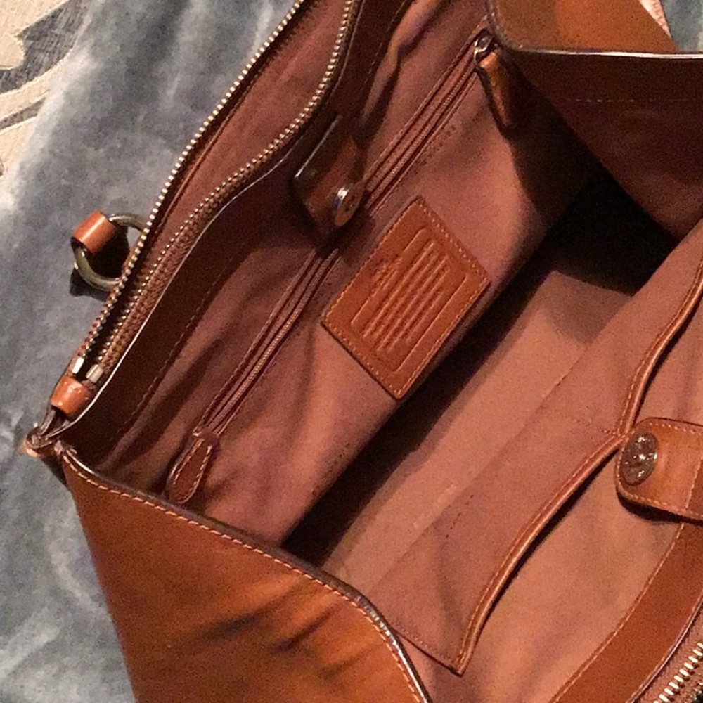 Coach Purse - Picture 5 of 7